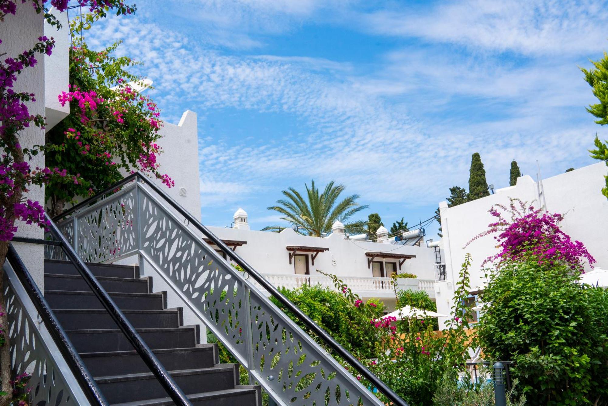 Manuela Boutique Hotel ביטז מראה חיצוני תמונה