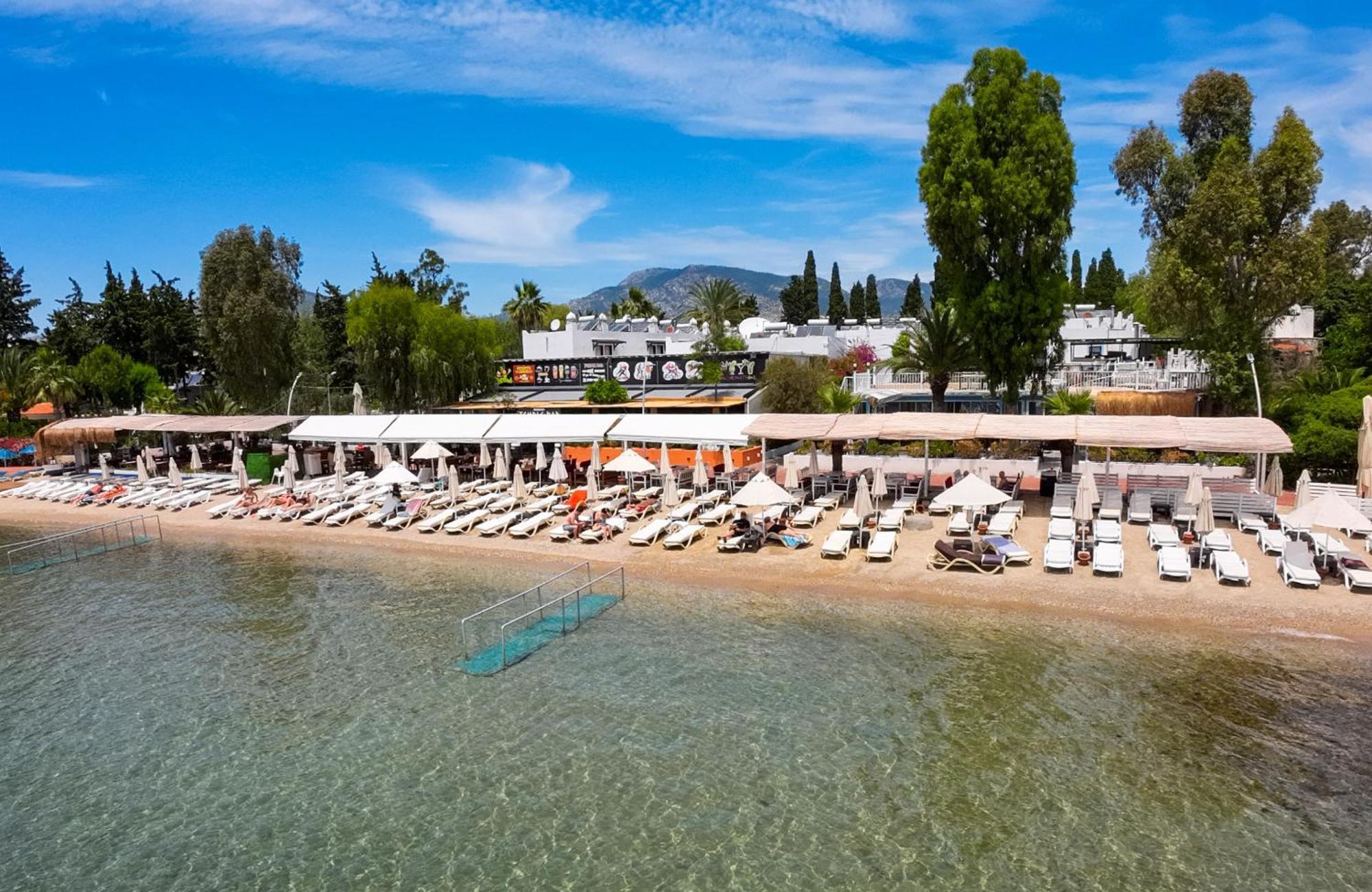 Manuela Boutique Hotel ביטז מראה חיצוני תמונה