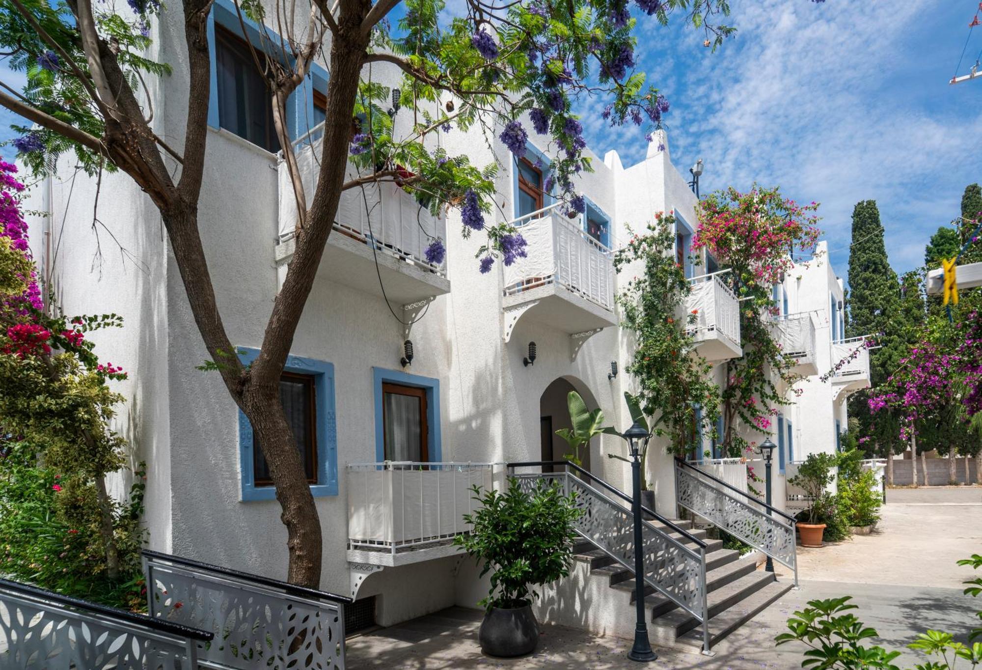 Manuela Boutique Hotel ביטז מראה חיצוני תמונה